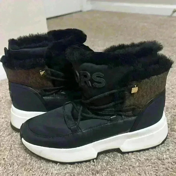 Michael Kors - Picture 4 of 11